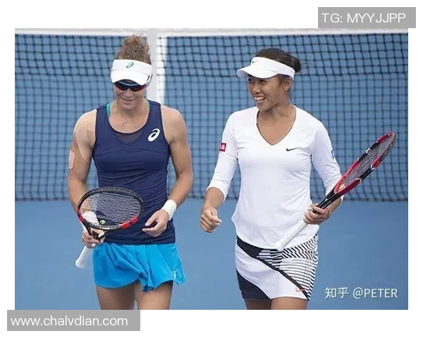 南京网球队在世界锦标赛中的默契配合与战术分析