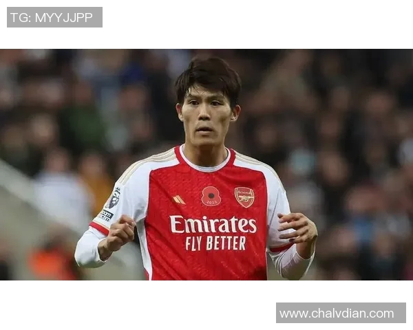 日本足球明星的魅力瞬间与赛场风采全记录